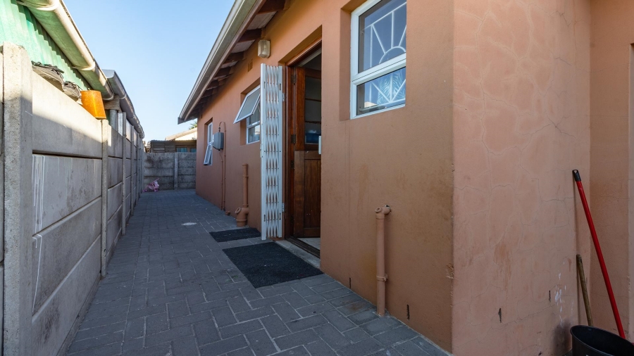 2 Bedroom Property for Sale in Highbury Park Western Cape
